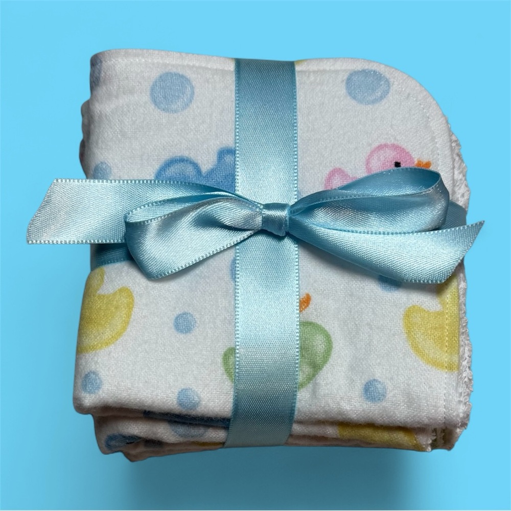 NWT Adorable Handmade reusable baby/toddler reusable washcloths.